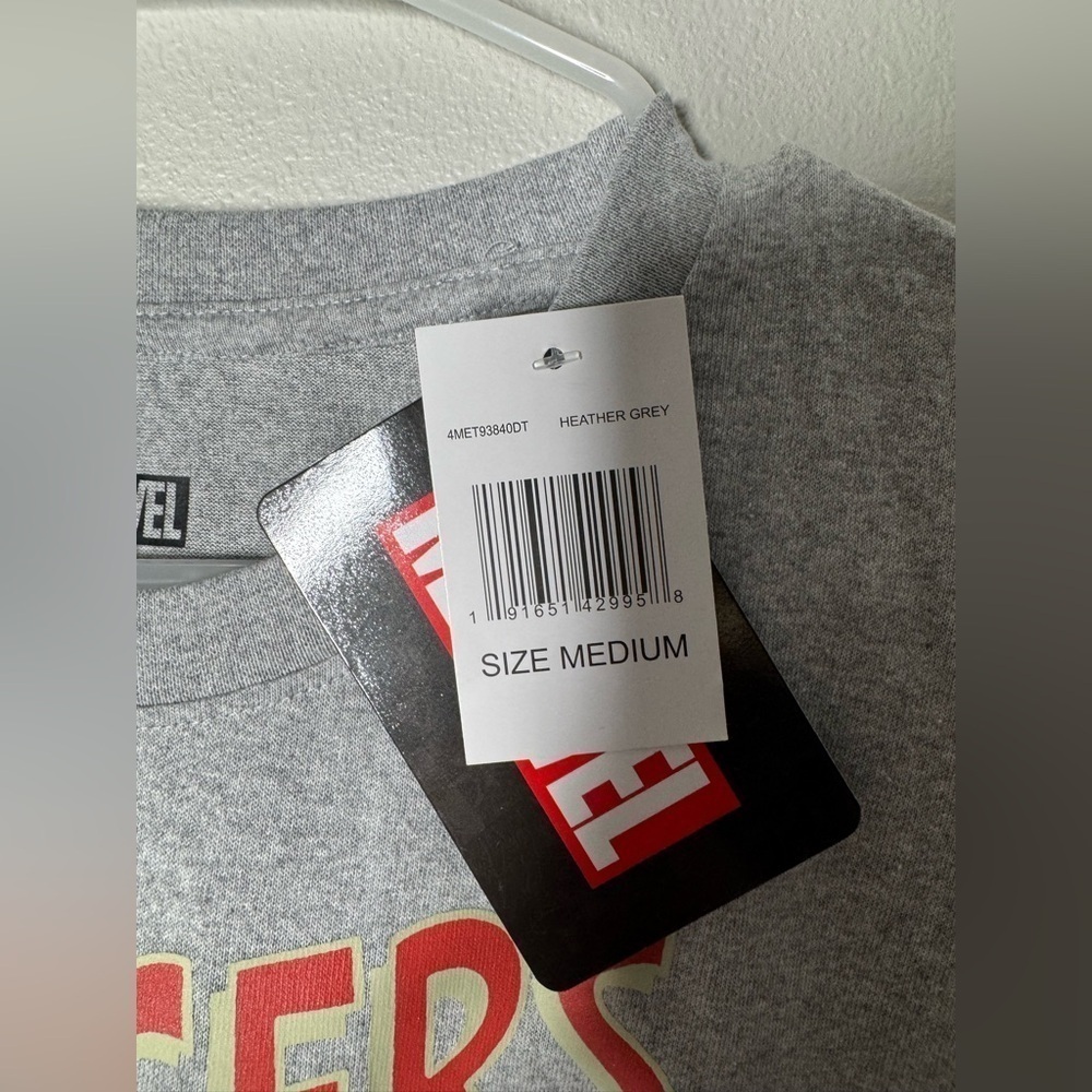 🛍️any 3 items for $6 🛍️ Marvel Avengers - Picture 2 of 4
